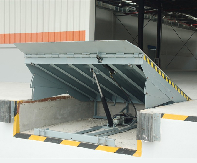 Truck Hydraulic Ramp Dock